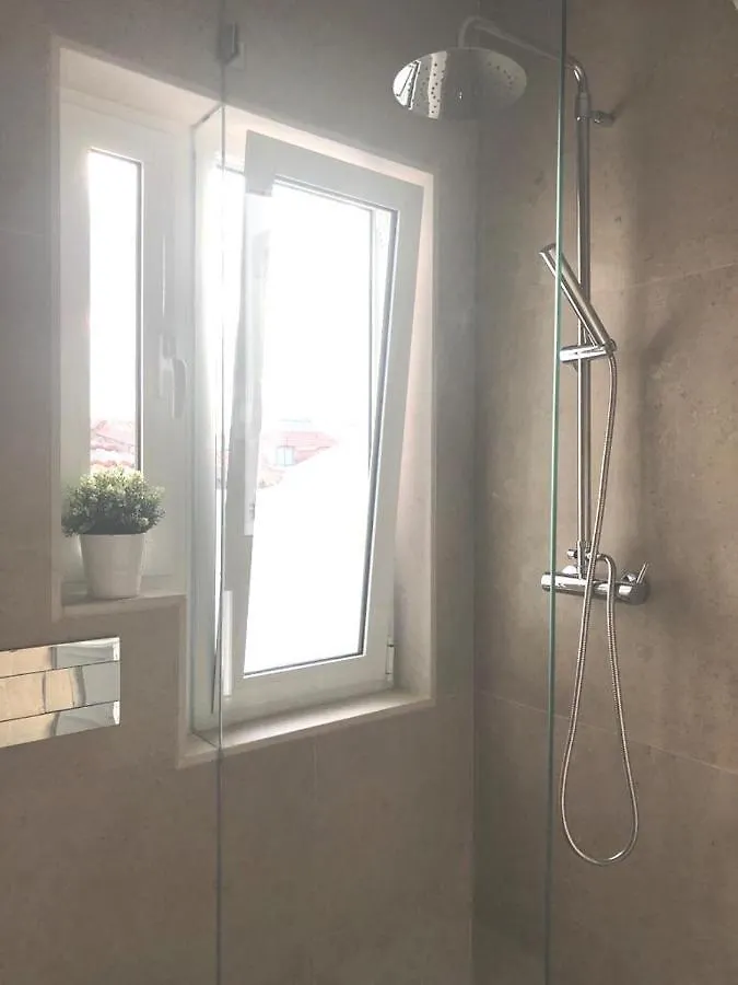 Apartment Your Home In Bairro Alto Lissabon