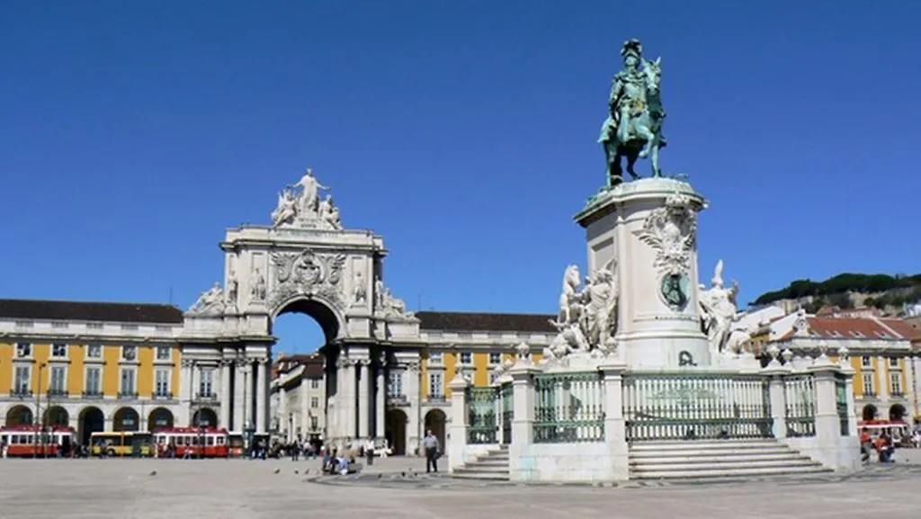 Apartment Your Home In Bairro Alto Lissabon